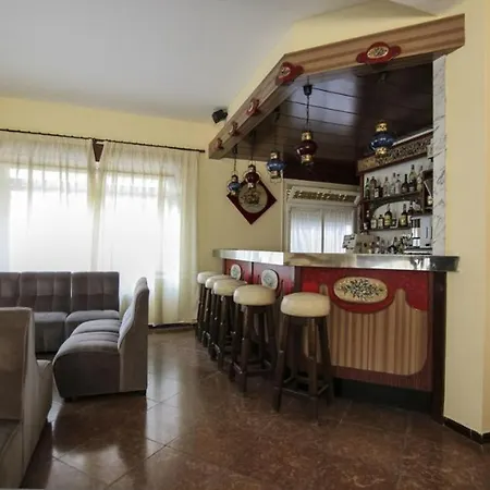 Hotel Montserrat