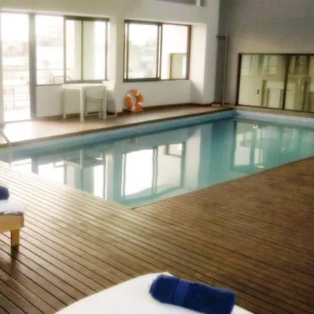 Hotel Montserrat *