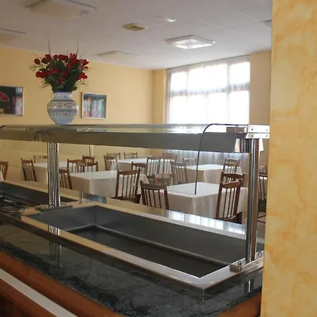 Montserrat Hotel Lloret de Mar